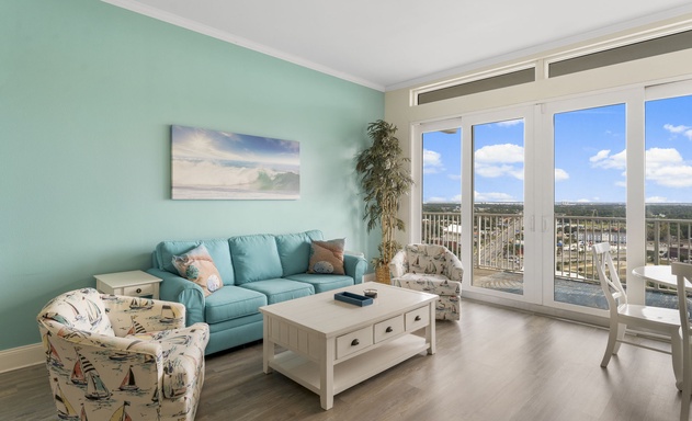 Laketown Wharf #2030 7