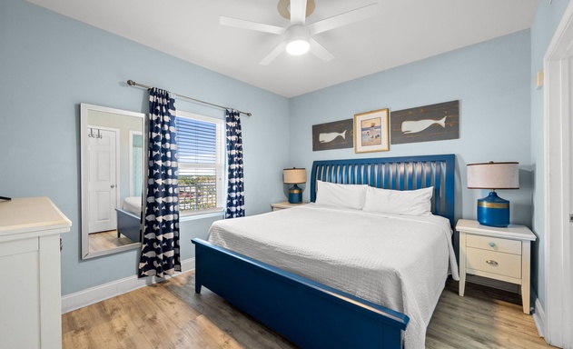 Laketown Wharf #1316 3