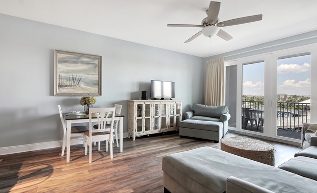 Laketown Wharf #0109 2