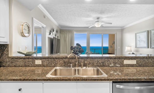 Treasure Island #1008 7