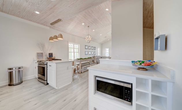 Summer Towne Cottages #16 8