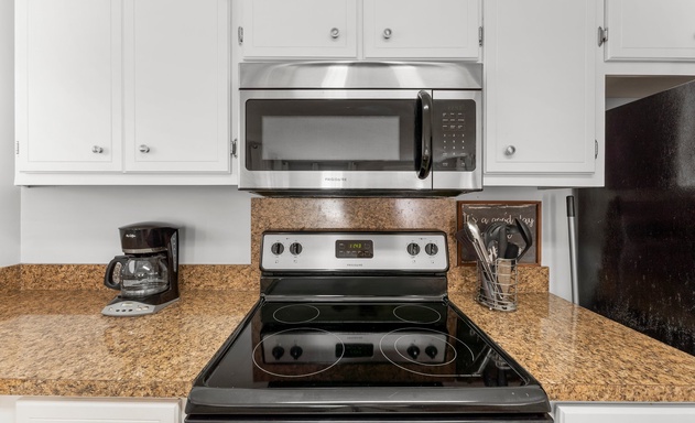 Island Time Bungalow 8