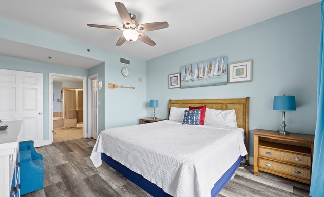 Laketown Wharf #1730 3