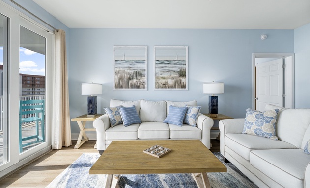 Laketown Wharf #1824 4