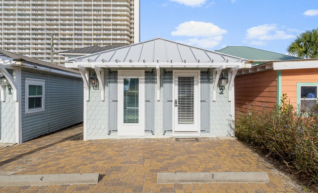Salt Life Bungalow 4