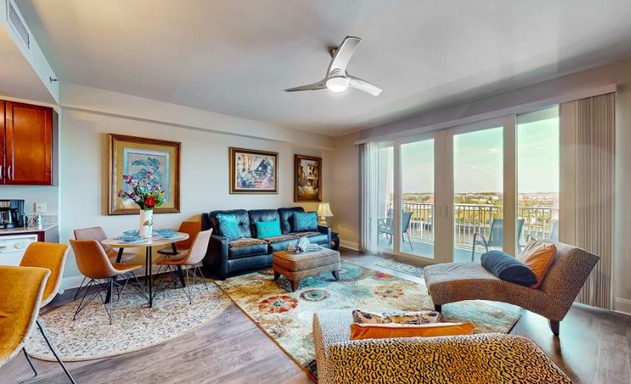 Laketown Wharf #0417