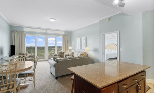 Laketown Wharf #2133 6