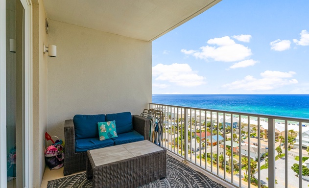 Laketown Wharf #1305 4
