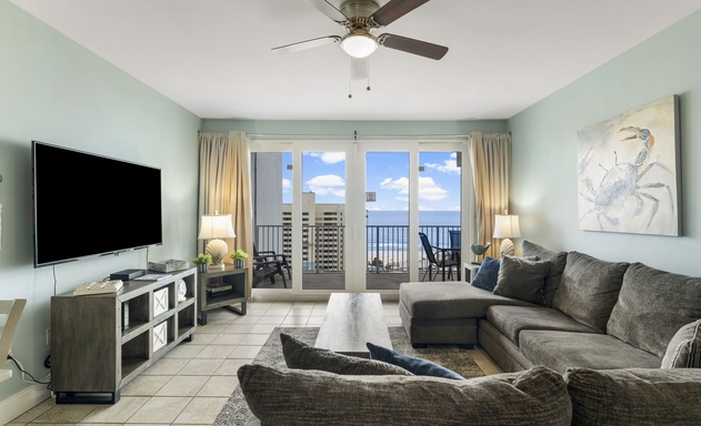 Laketown Wharf #1022 3