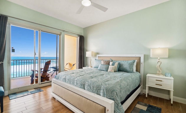 Treasure Island #0303 4