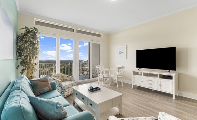 Laketown Wharf #2030 5