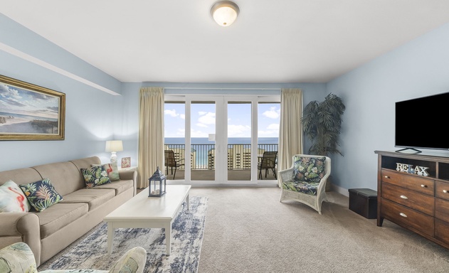 Laketown Wharf #1516 2