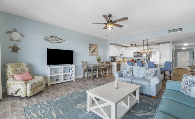 Laketown Wharf #1434 7