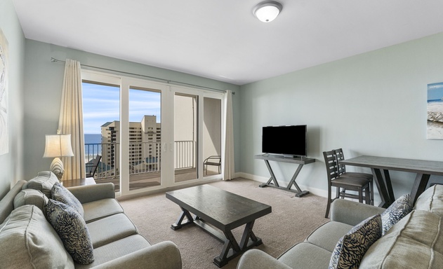 Laketown Wharf #0811 2