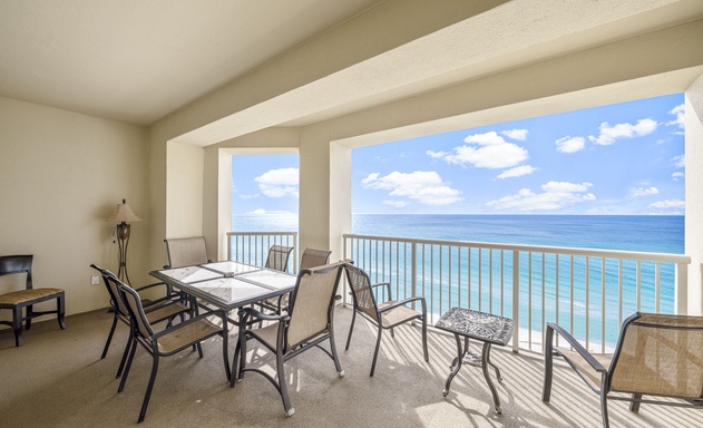 Grand Panama #1-1207 2