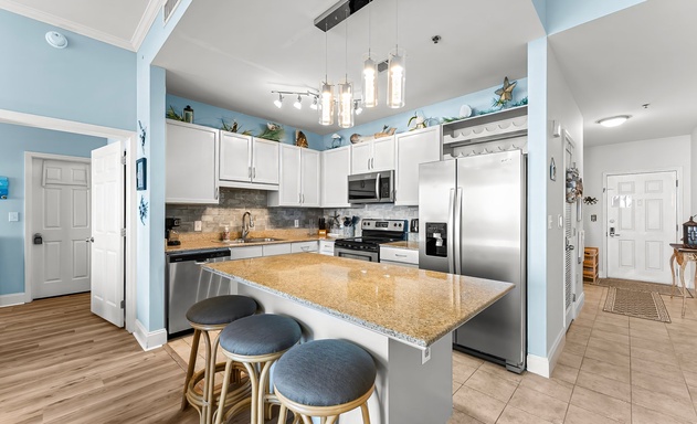 Laketown Wharf #2124 6