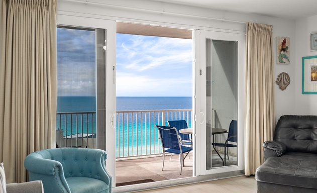 Laketown Wharf #1816 2