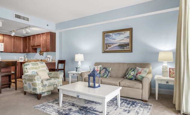 Laketown Wharf #1516 6