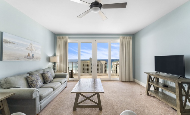 Laketown Wharf #1209 7