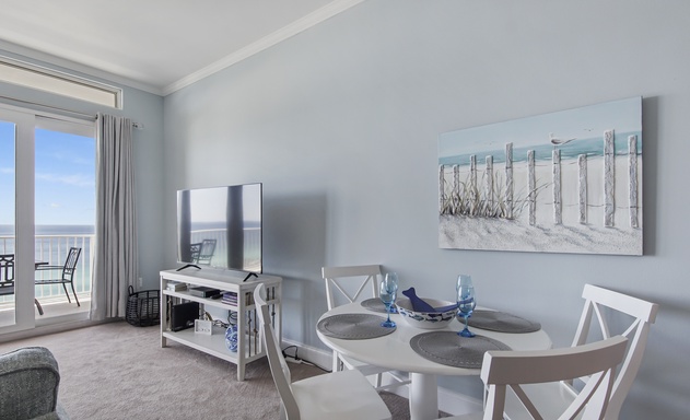 Laketown Wharf #2025 10