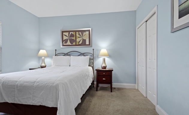 Laketown Wharf #1025 3