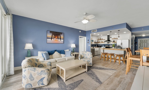 Laketown Wharf #0606 4