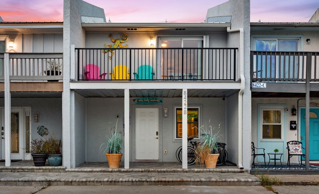 Mimi's Beach Bungalow
