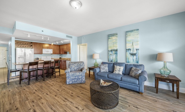 Laketown Wharf #0201 4