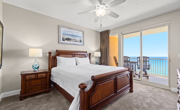 Treasure Island #2002 10