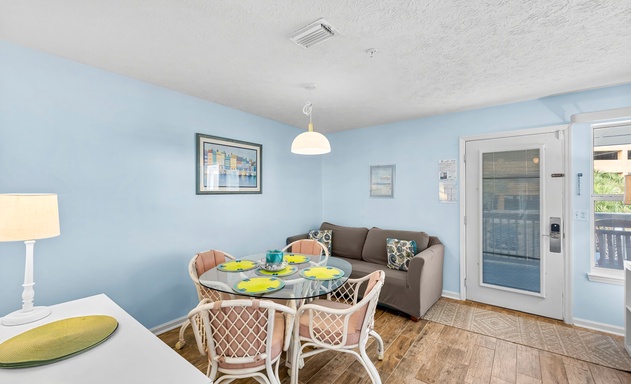 Peachtree Place II C202 6