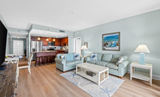 Laketown Wharf #0226 5