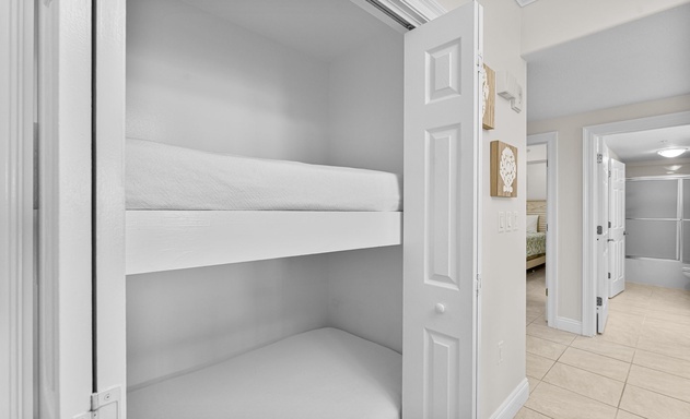 Treasure Island #0102 10