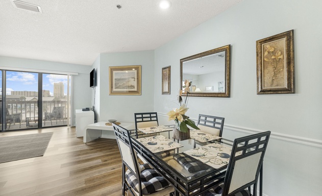 The Inn at St Thomas Square #1305A 7