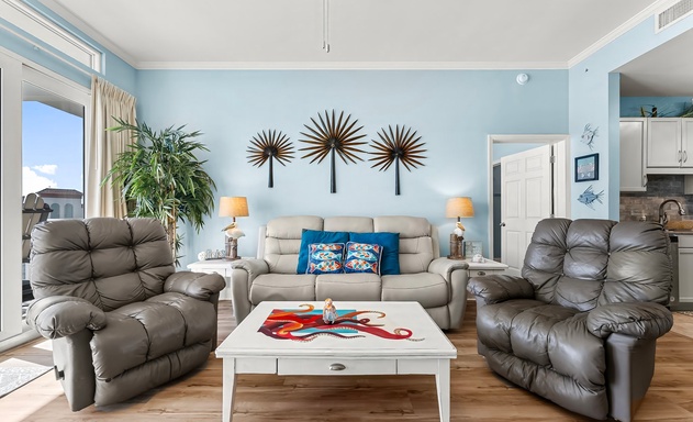 Laketown Wharf #2124 5