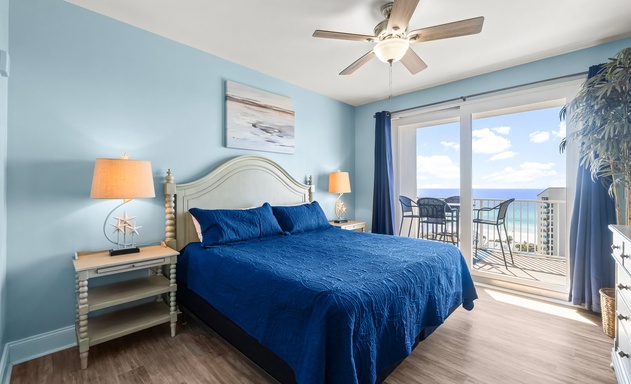 Laketown Wharf #1107 9