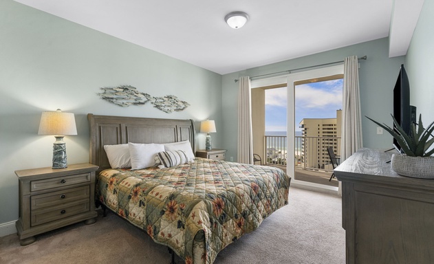 Laketown Wharf #0811 10