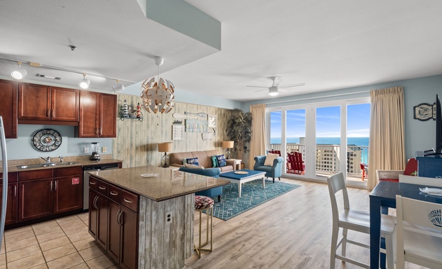 Laketown Wharf #1316 6