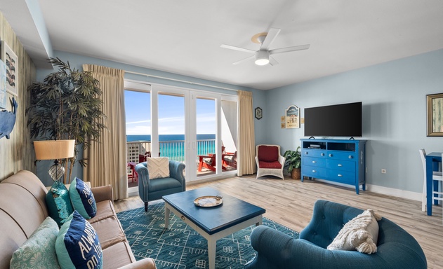 Laketown Wharf #1316 2