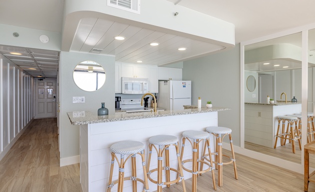 Edgewater Beach Resort Tower 3 #0806 8