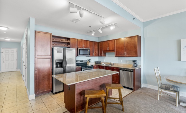 Laketown Wharf #2133 8