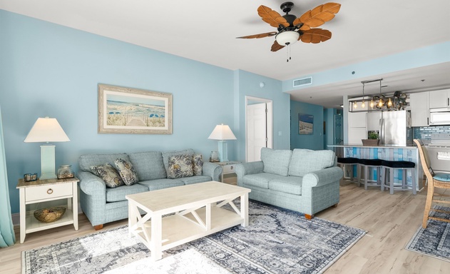 Laketown Wharf #0920