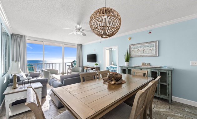 Majestic Beach Towers #1-1704 5