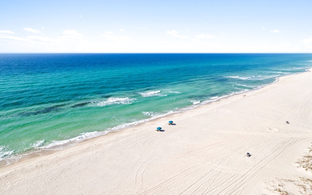 Howdy Beach 5