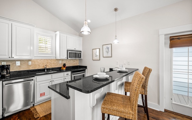 Ocean Ayer Carriage House 4