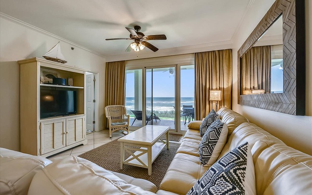 HP 12W Gulf Front Condo 2