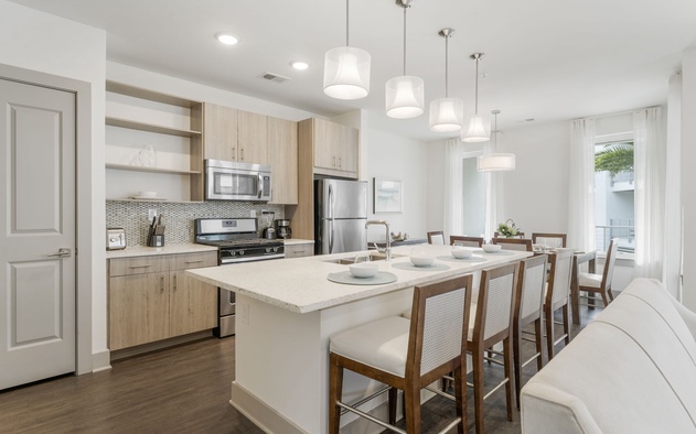 The Pointe Unit 326 2