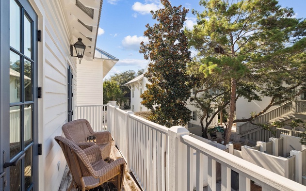 90 N Cartagena Carriage House 5