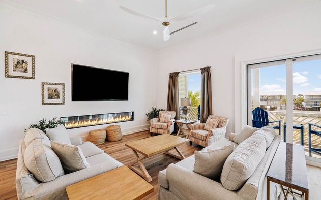 Hallmark Beach Villa 2