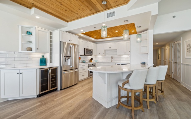 HP 21W Gulf Front Condo 3