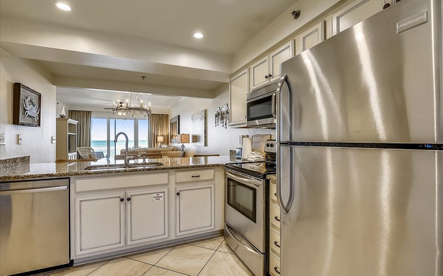 HP 12W Gulf Front Condo 3
